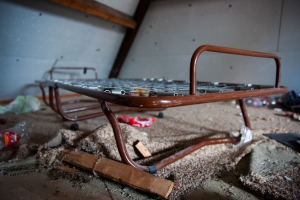 verlaten bed.jpg verlaten bed.jpg