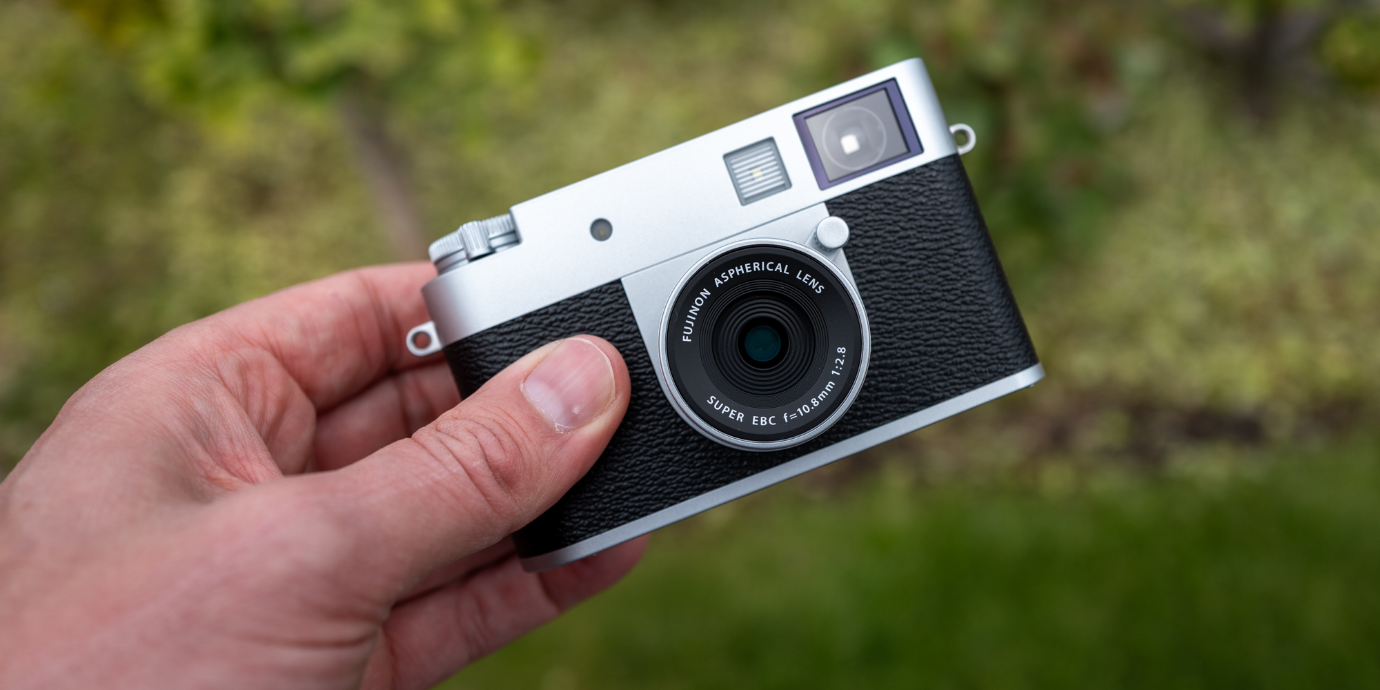 De lens van de fujifilm x-hf1