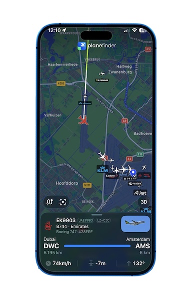 Plane Finder app
