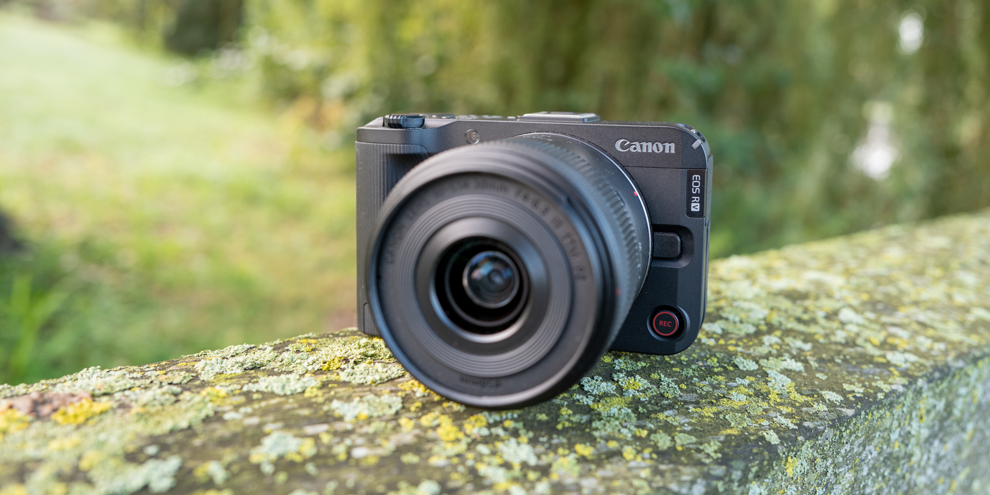 Canon EOS R50 V review