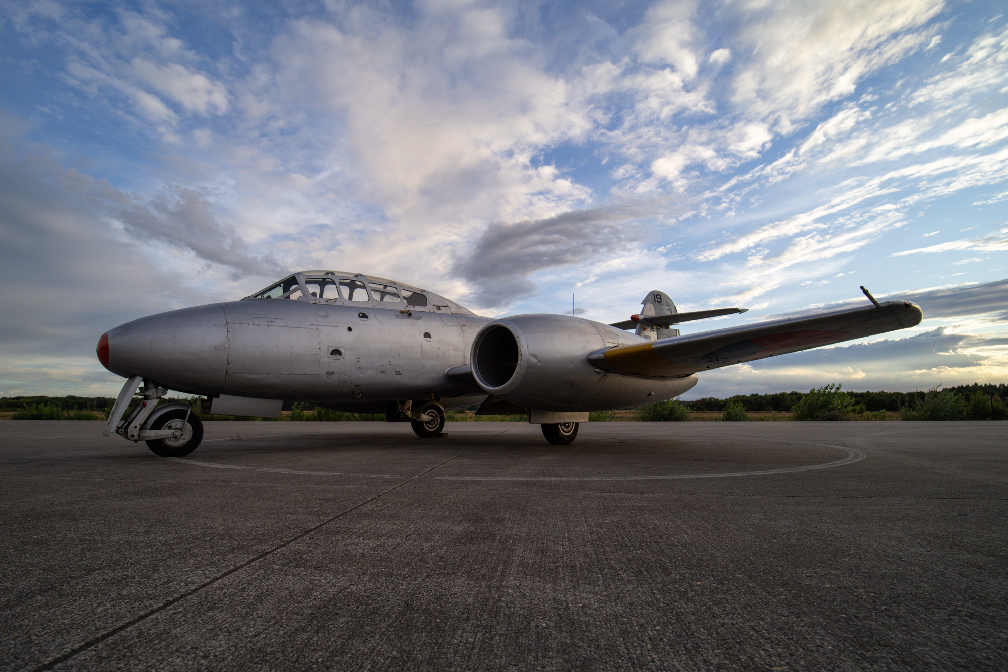 Gloster Meteor T.Mk.7 vliegtuig fotograferen