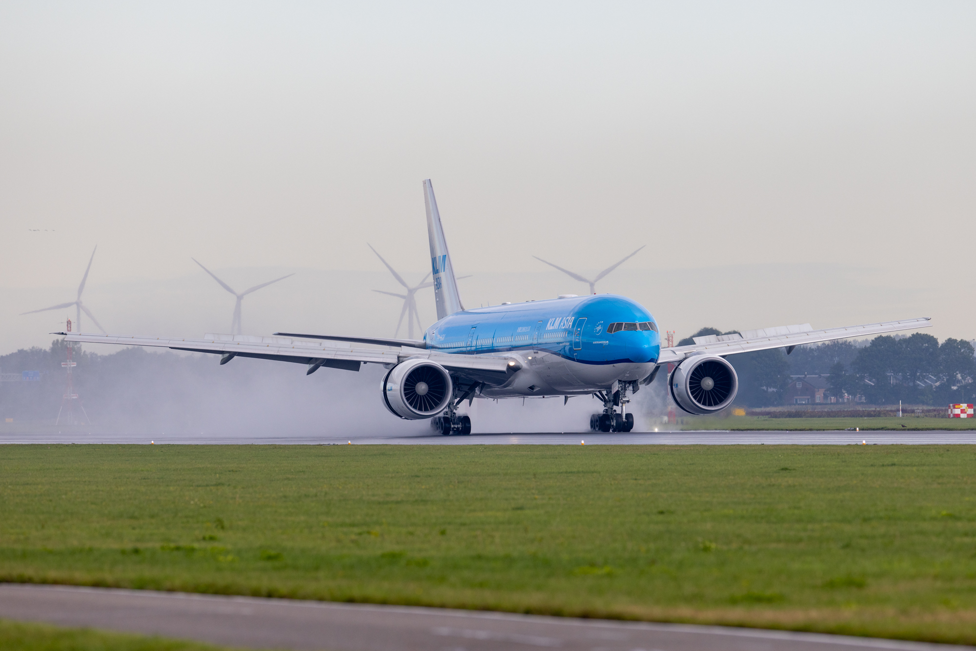 klm toestel dat landt