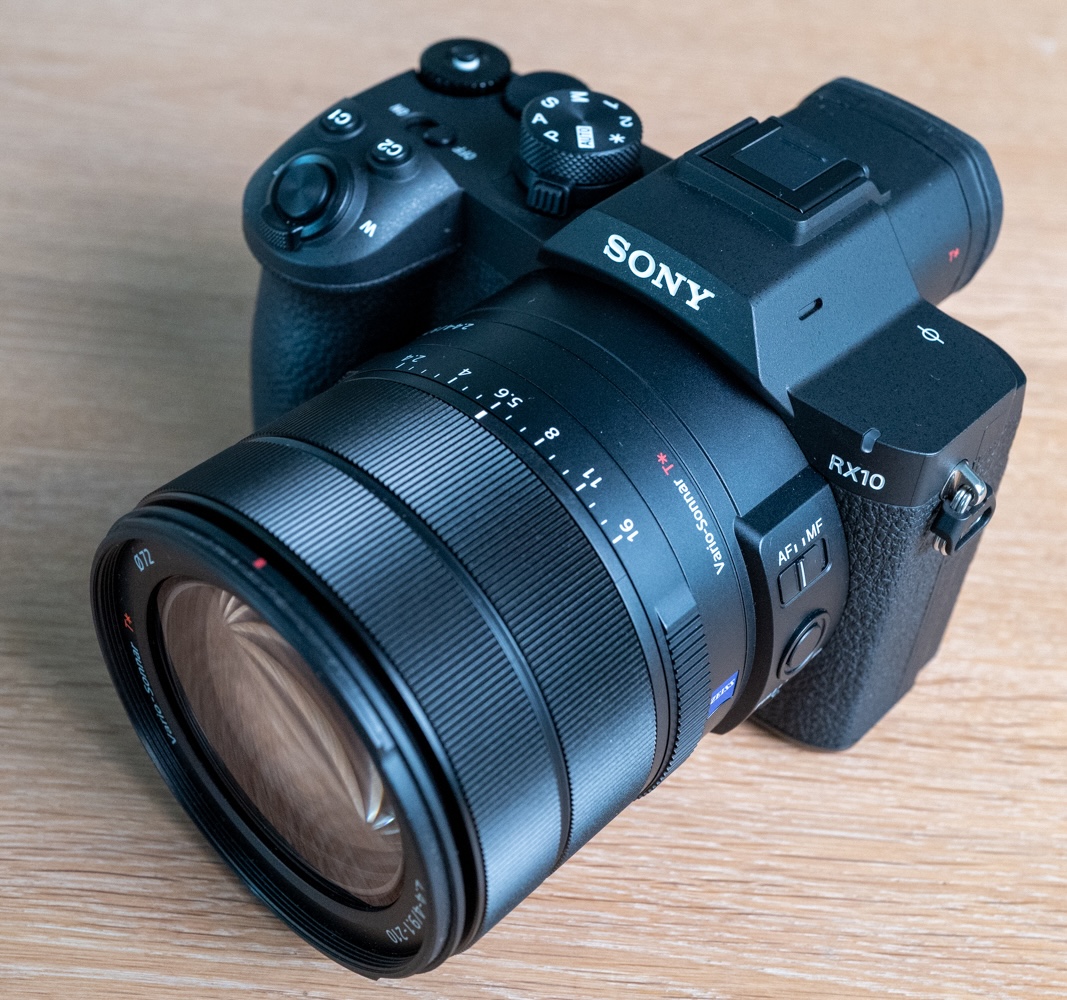 rx10 v camera